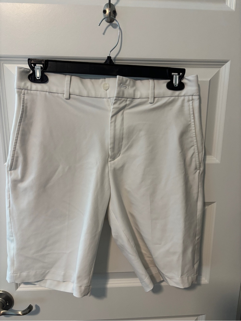 Walter Hagen White Flat-Front Golf Shorts
